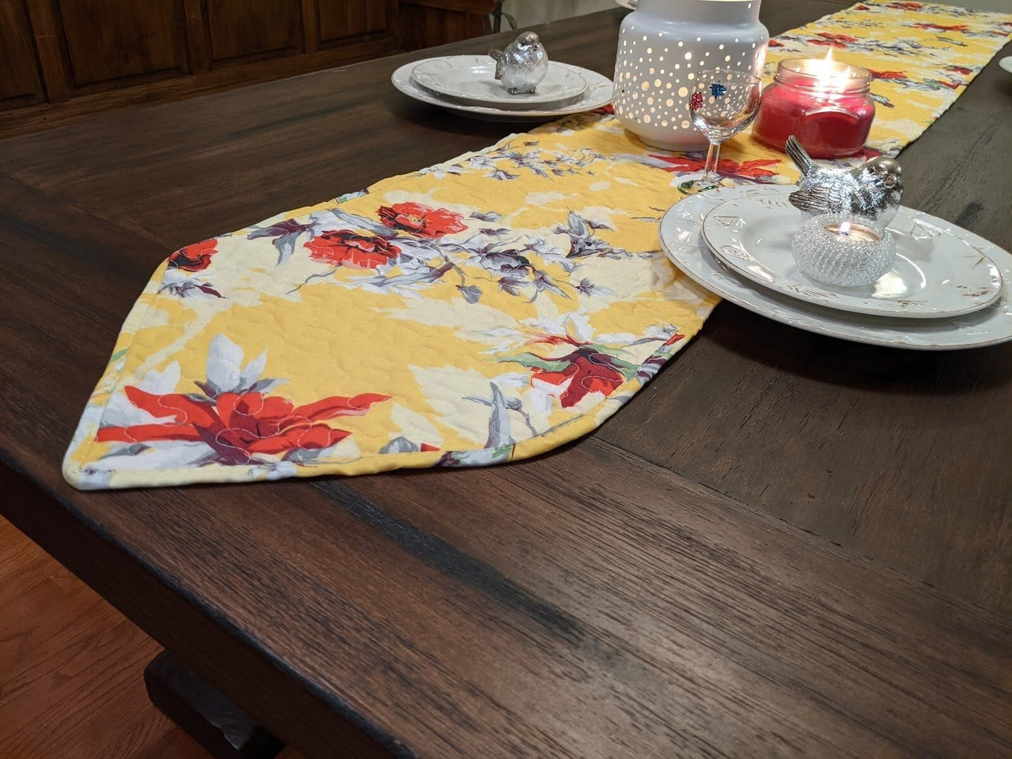 Sunshine Yellow Floral Vintage Hummingbirds Garden Table Runner