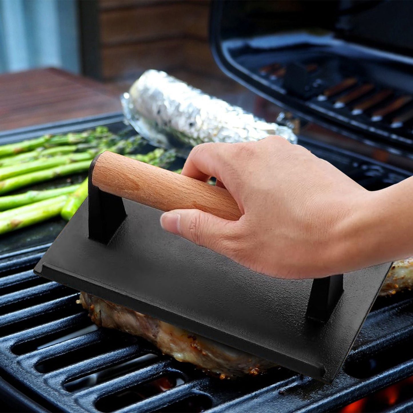 2-Piece Cast Iron Grill Press Set β Round & Rectangular Meat Smasher