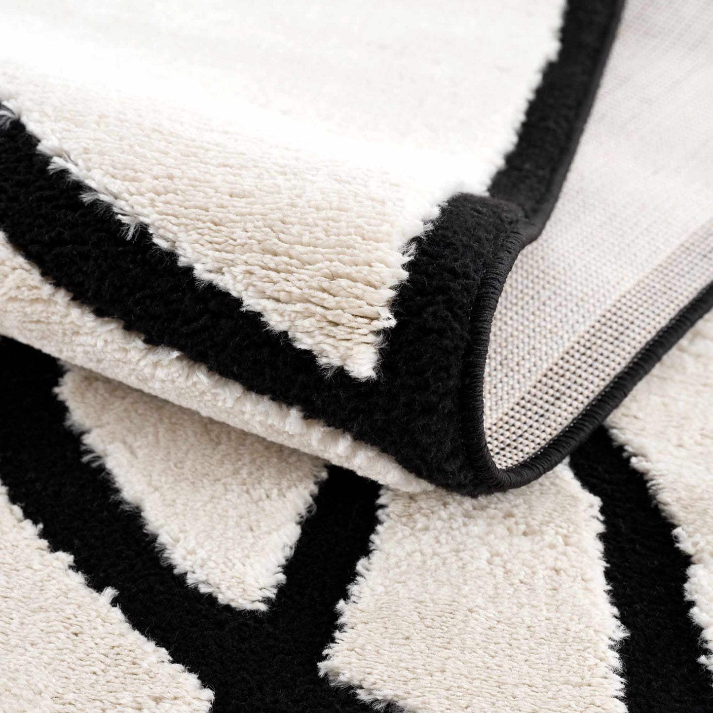 Azana Monochrome Elegance Rug