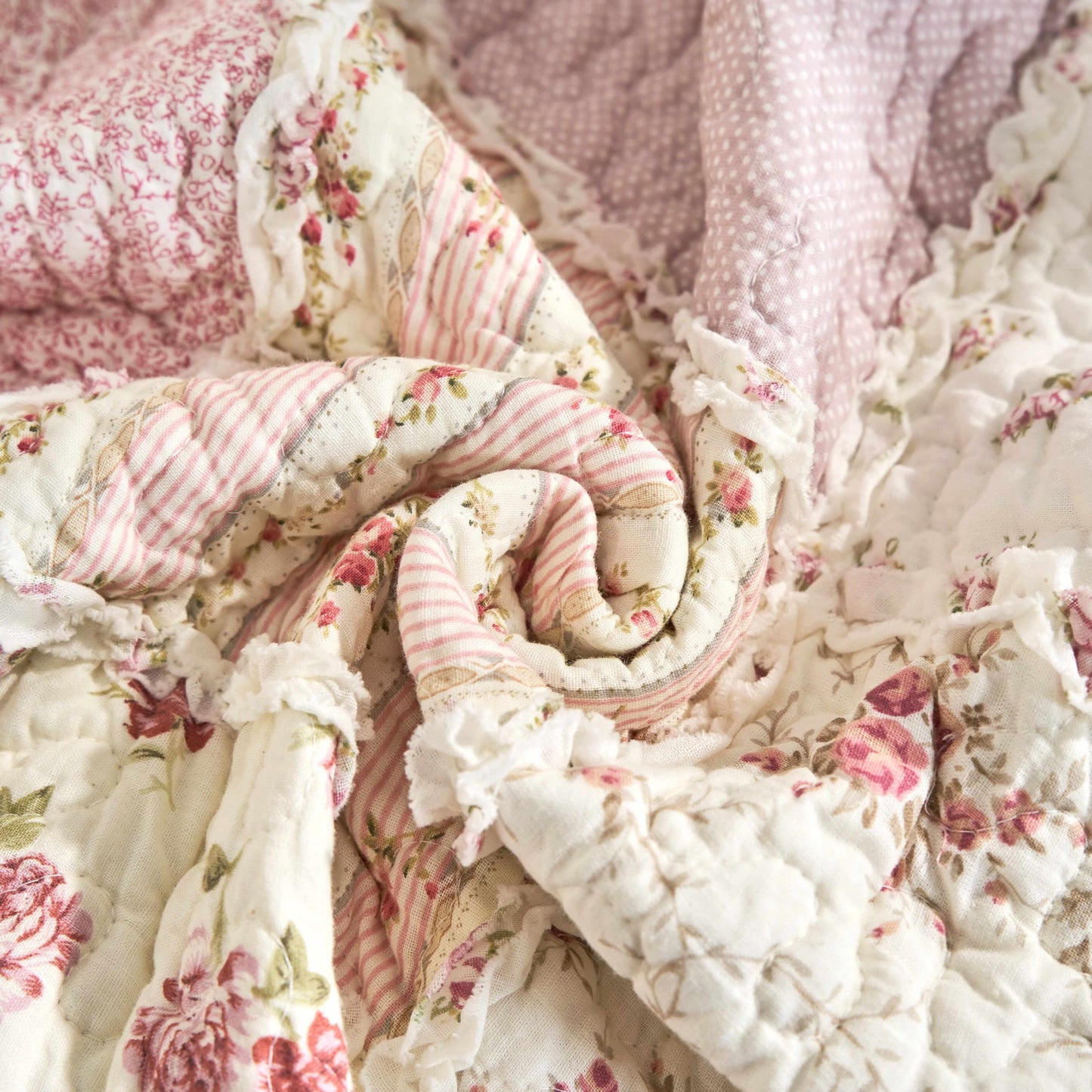 Cotton Patchwork Throw Blanket - Floral Cottage Quilted Reversible Blush Pink & Cream