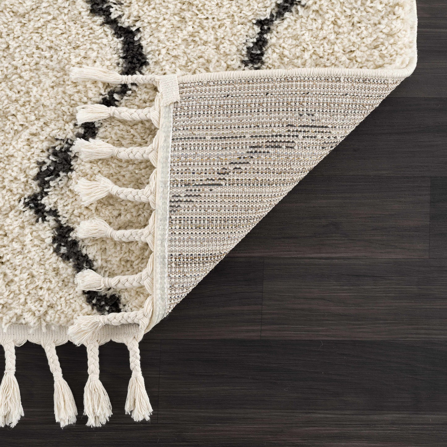 West End Luxe Plush Area Rug - Cozy Elegance