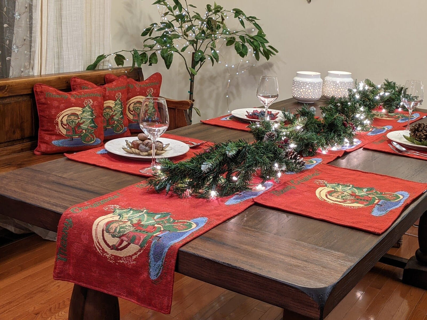 Red Santa Claus Holiday Table Tapestry Set of 8 Pieces - Placemats Runners Pillow Covers