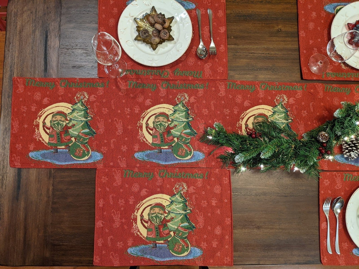 Red Santa Claus Holiday Table Tapestry Set of 8 Pieces - Placemats Runners Pillow Covers