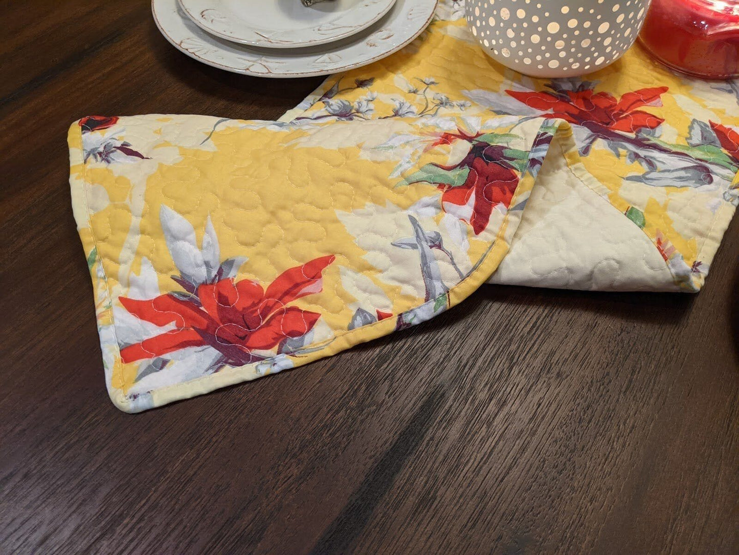 Sunshine Yellow Floral Vintage Hummingbirds Garden Table Runner