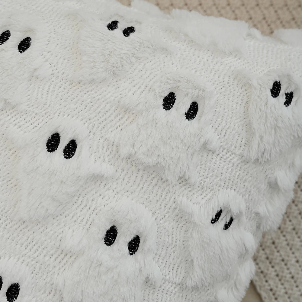 BUYNOW Halloween Quilting Throw Pillow Covers Traditional Style Soft Plush Geometric Ghost Halloween Pillow Cover Home Decor