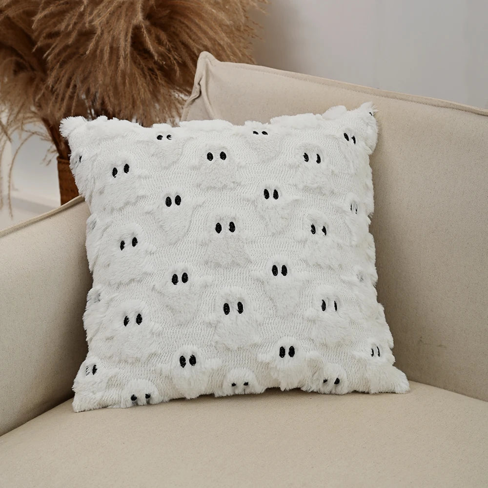 BUYNOW Halloween Quilting Throw Pillow Covers Traditional Style Soft Plush Geometric Ghost Halloween Pillow Cover Home Decor