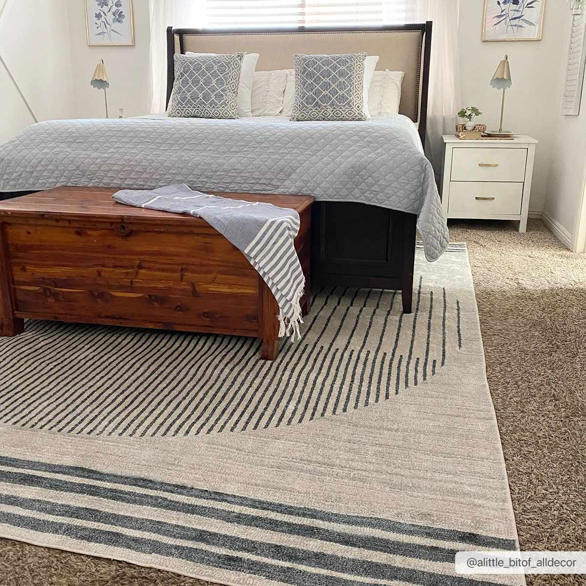 Thad Washable Rug