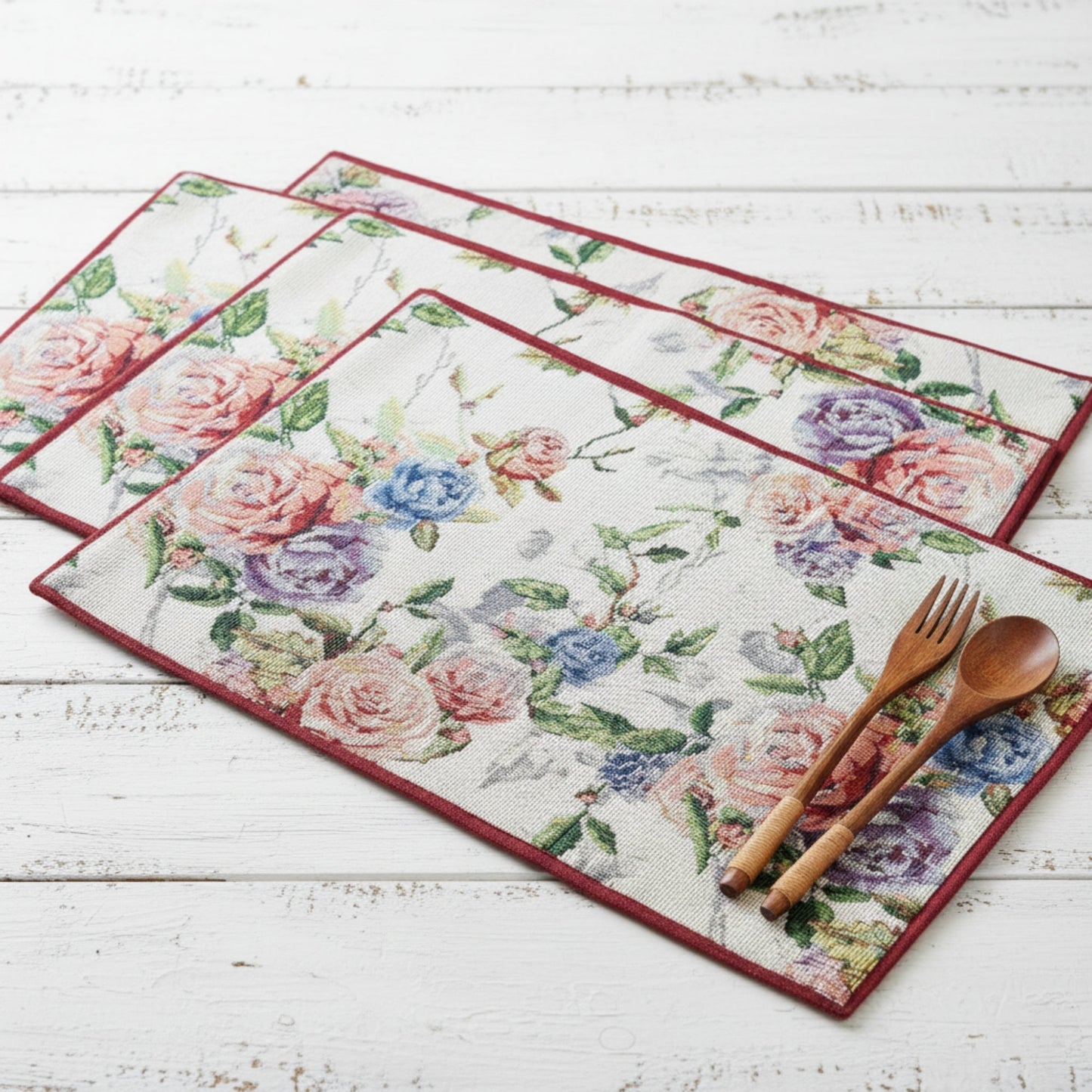 Set of 4-Pieces Vintage Romantic Roses Lovely Pink Floral Tapestry Placemats