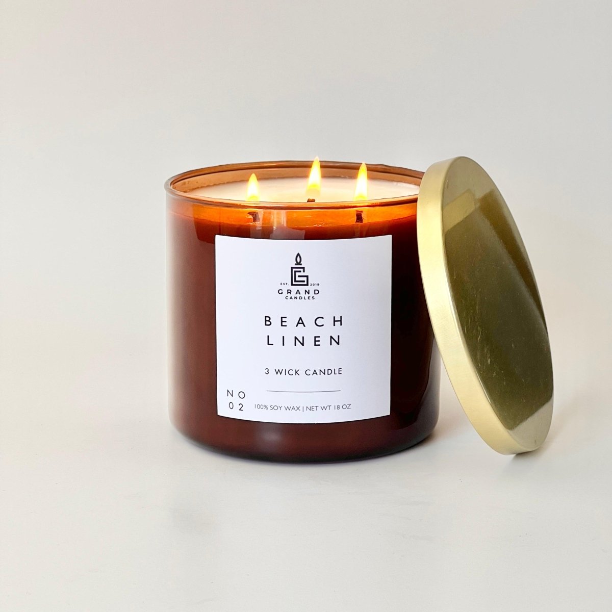 Beach Linen Coastal Candle - Fresh Ocean Breeze