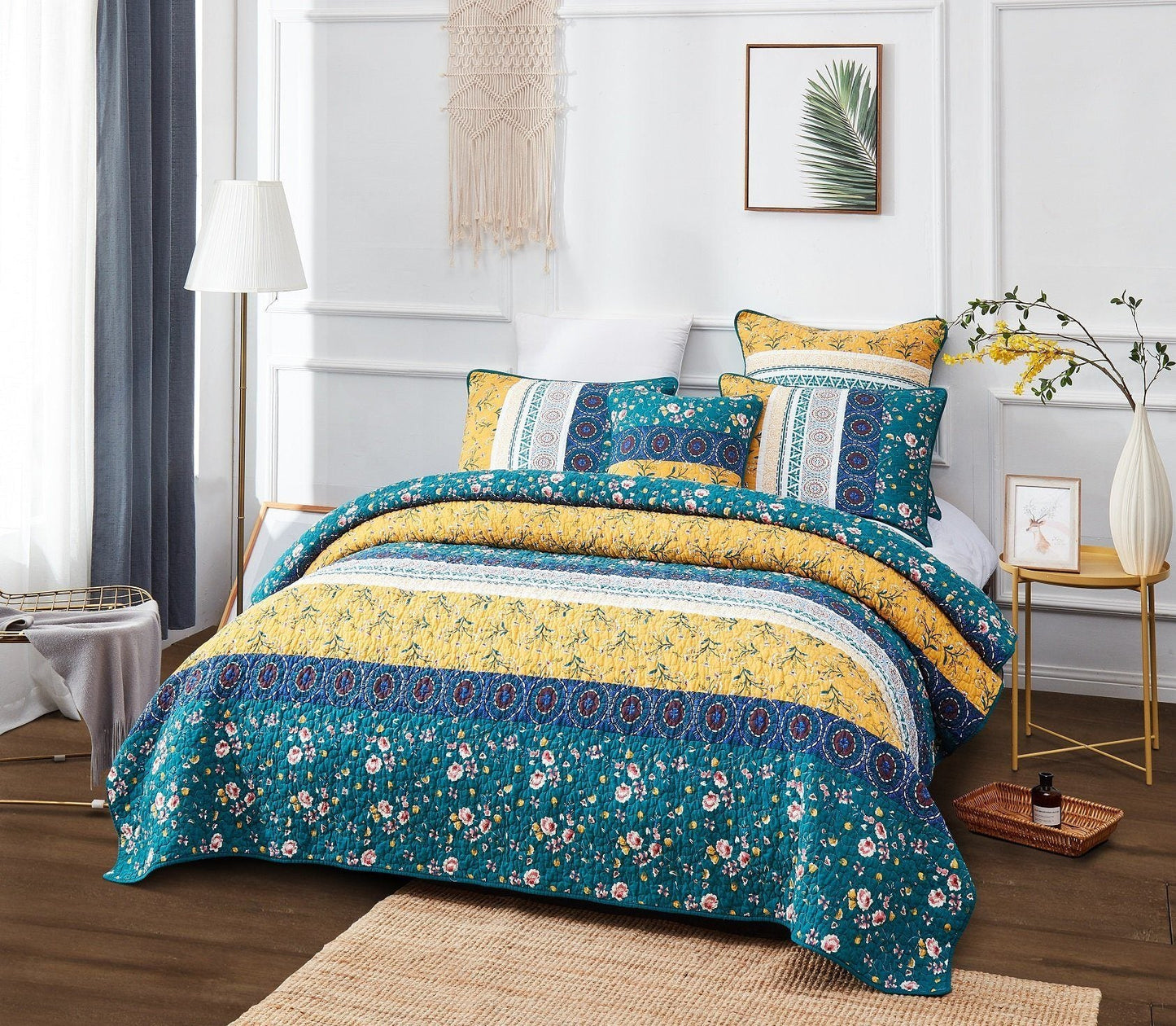 Bohemian Patchwork Bed of Wild Flowers Floral Gardenia Green Bedspread Set