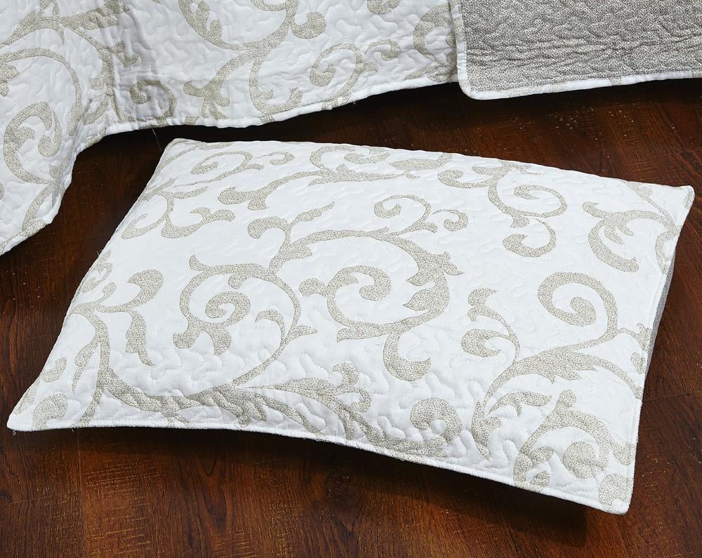 Luxe Couture Floral White Freesia Vineyard Elegant Coverlet Bedspread Set